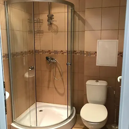 Apartamento Robinson Elenite First Line
